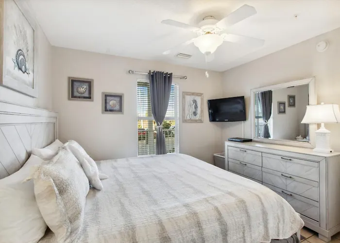 Grand 105 Gulf Shores